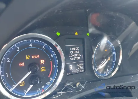 2017 Toyota Corolla Le from USA, damaged, VIN 2T1BURHE8HC880741